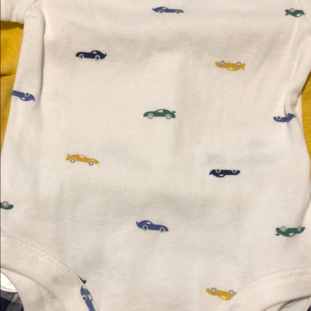 Carter’s Matching Set - Picture 2 of 6